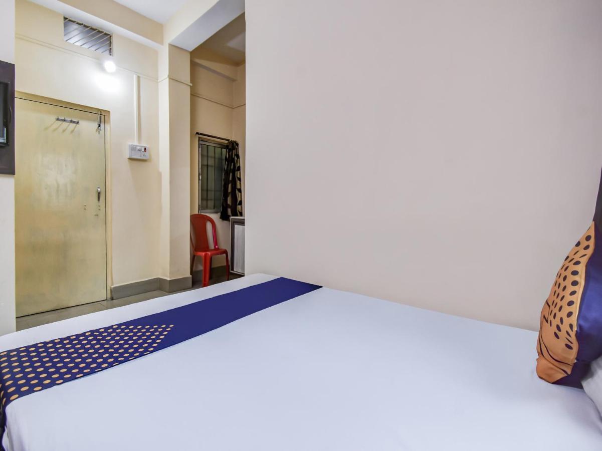 Spot On 78443 Hotel Bharat Rourkela Экстерьер фото